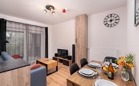 Apartwro 3Th - Apartament Przy Dworcu Glownym Pkp, Balkon, Garaz, Rowery